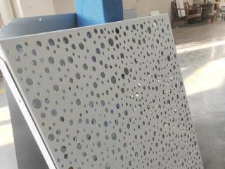 室內(nèi)墻鋁扣板裝飾材料大全-天花板裝飾材料