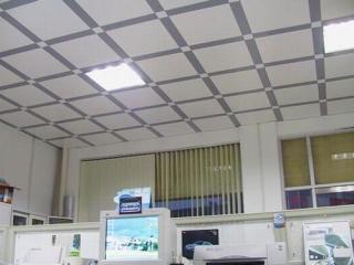 北京鋁扣板-客廳鋁扣板吊頂安裝