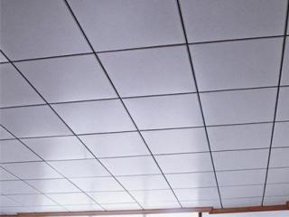 鋁扣板使用年限-鋁扣板生產(chǎn)廠家選購小技巧