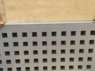 鋁扣板天花報(bào)價(jià)-佛山鋁扣板廠家直銷電話哪里找