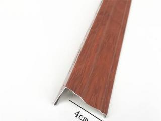 鋁扣板陰角-跟著客廳鋁扣板吊頂廠家一起看看吧